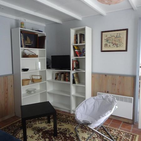 Villa Les Ecuries du Préchard La Chapelle-Chaussée Habitación foto
