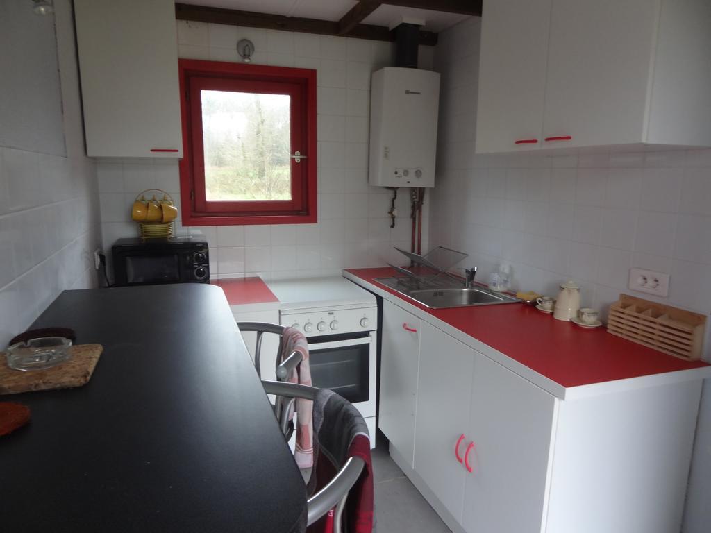 Villa Les Ecuries du Préchard La Chapelle-Chaussée Habitación foto